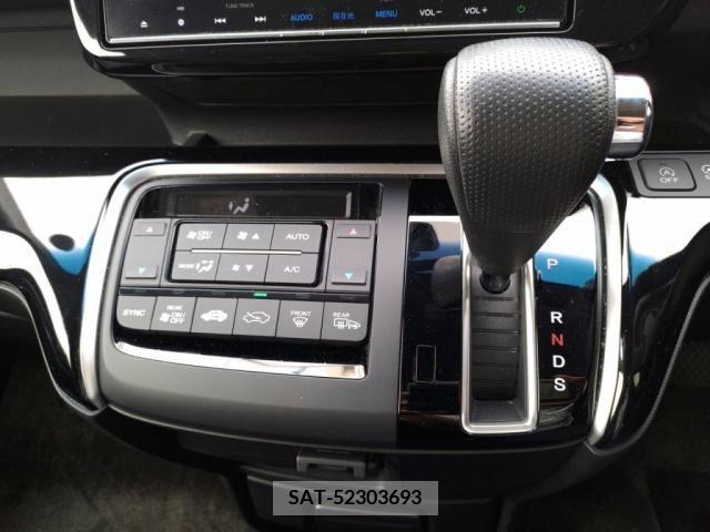 Honda STEP WGN 2016-11 286140-18
