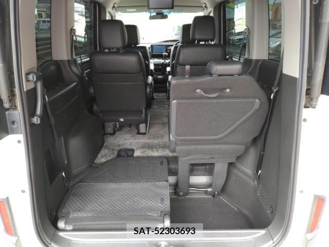 Honda STEP WGN 2016-11 286140-25