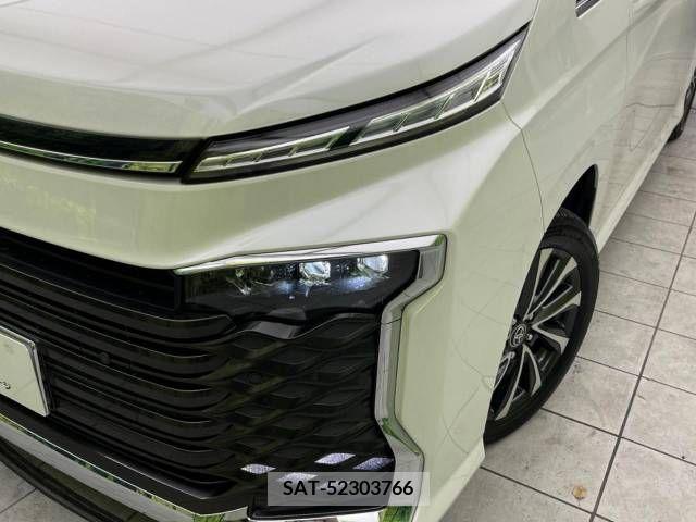 Toyota VOXY HYBRID 2023-02 289336-12