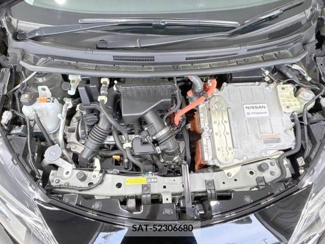 Nissan NOTE 2017-05 280109-18