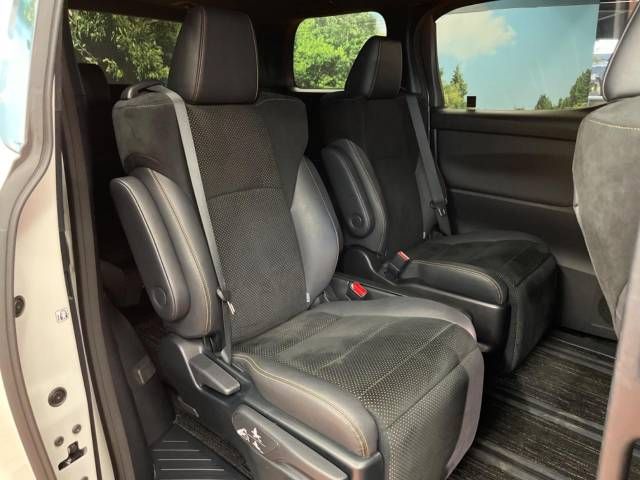 Toyota ALPHARD 2022-05 193348-12