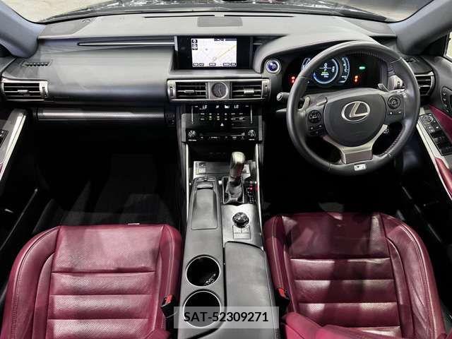 Lexus IS 2013-11 391852-16