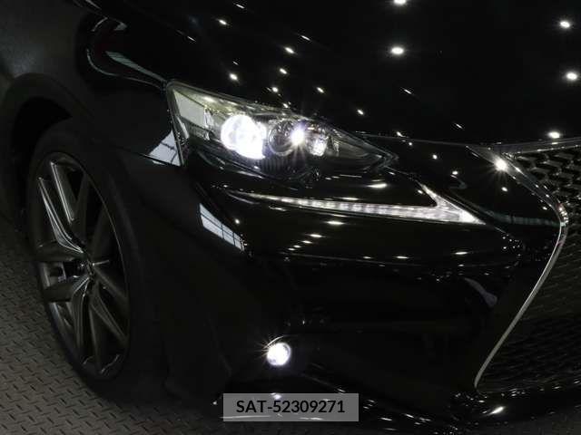 Lexus IS 2013-11 391852-13