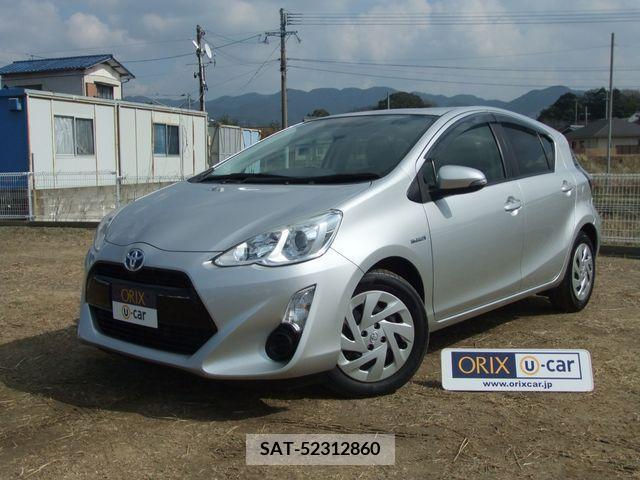 Toyota AQUA 2017-03 314280-0