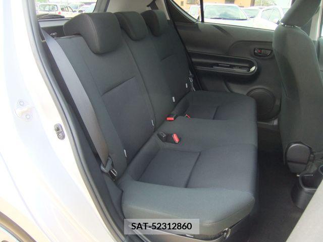 Toyota AQUA 2017-03 314280-14