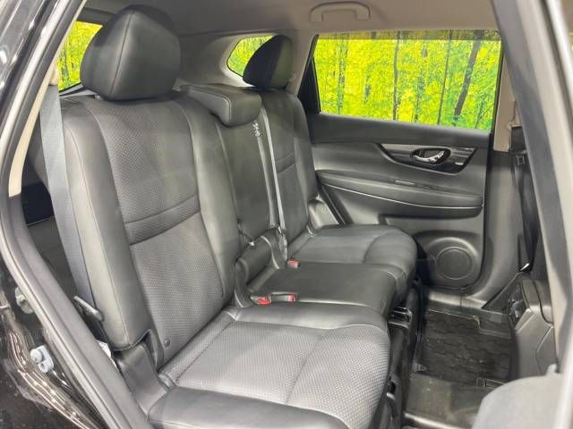 Nissan X-TRAIL 2018-08 10043-9