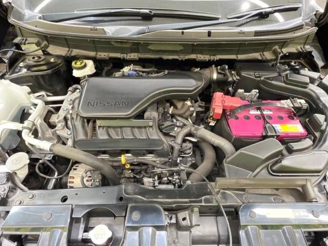 Nissan X-TRAIL 2018-08 10043-18