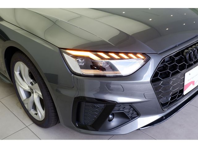 Audi A4 2023-02 9071-8