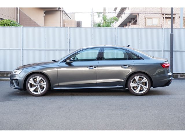 Audi A4 2023-02 9071-1