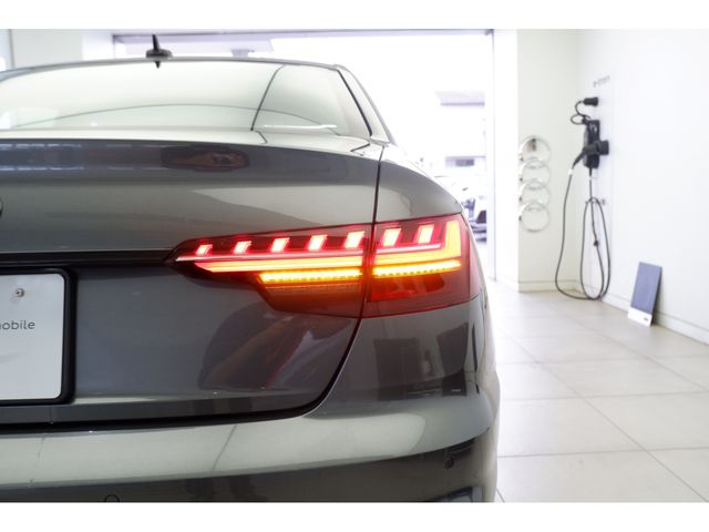 Audi A4 2023-02 9071-28