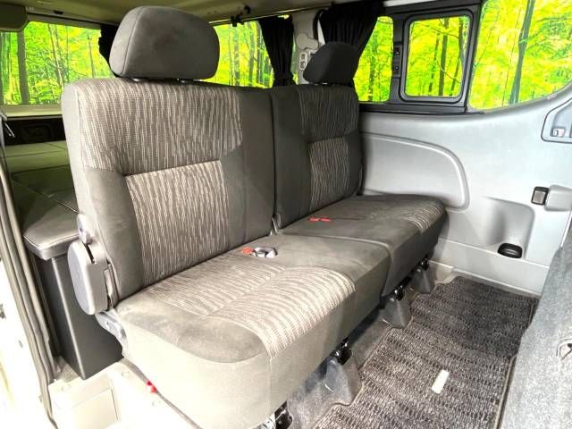Nissan NV350 Caravan 2019-03 187940-8