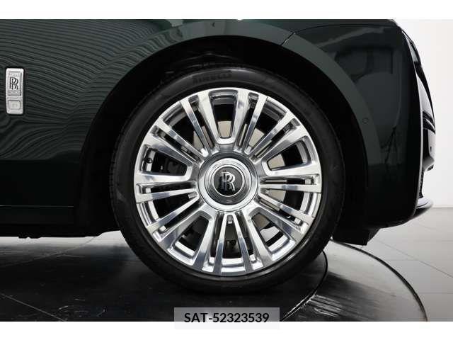 ROLLS-ROYCE Spectre 2021-12 230514-5