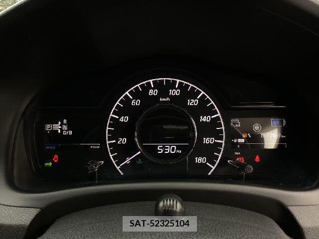Nissan NOTE 2017-08 373398-7