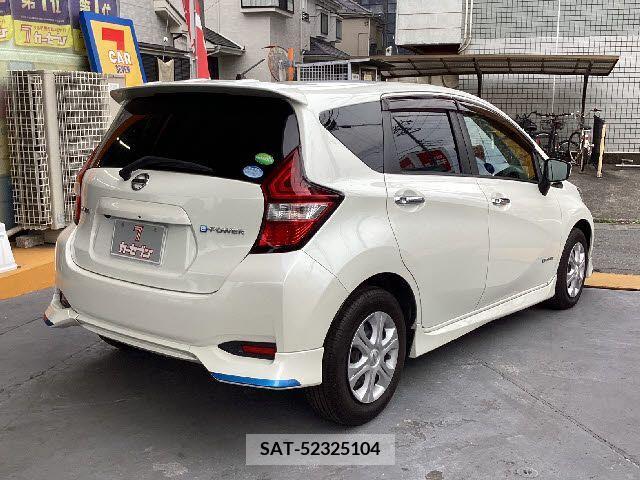 Nissan NOTE 2017-08 373398-2