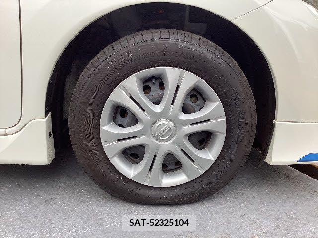 Nissan NOTE 2017-08 373398-26