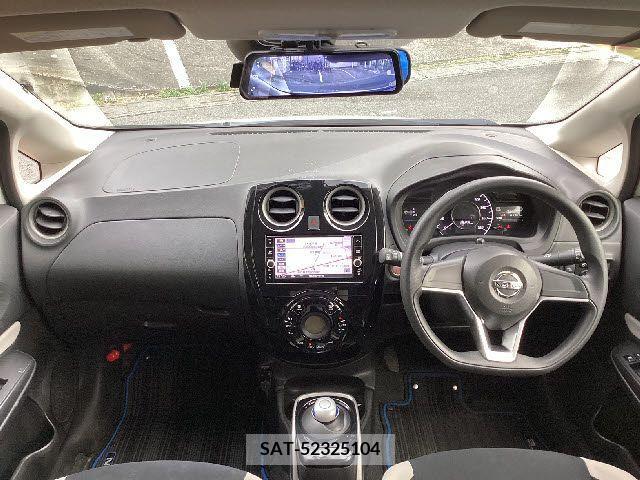 Nissan NOTE 2017-08 373398-1