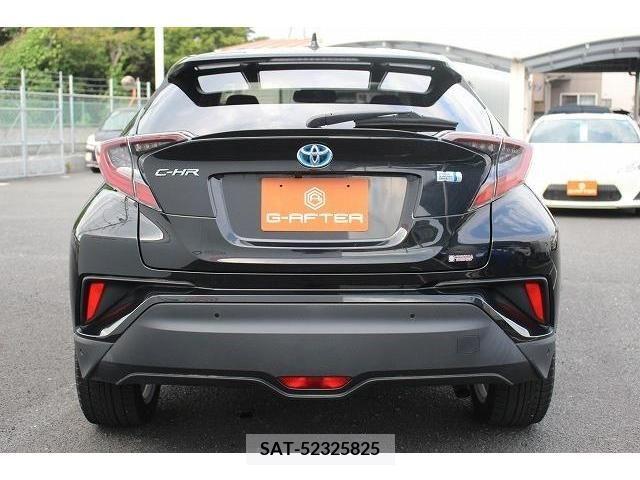 Toyota C-HR 2017-07 357863-8