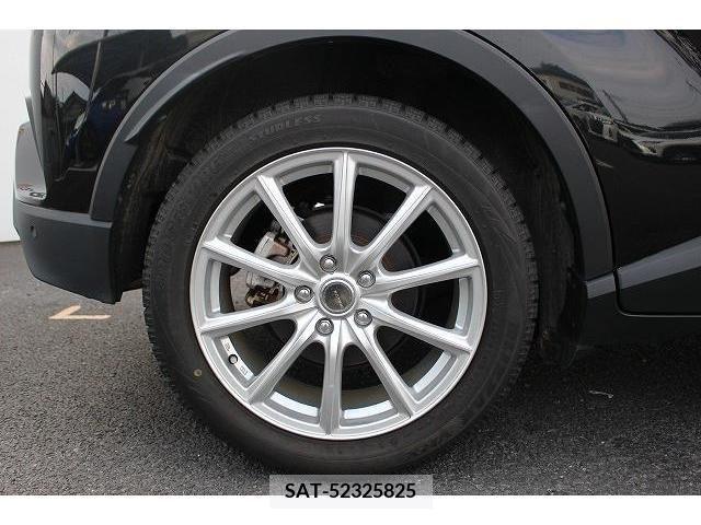 Toyota C-HR 2017-07 357863-12