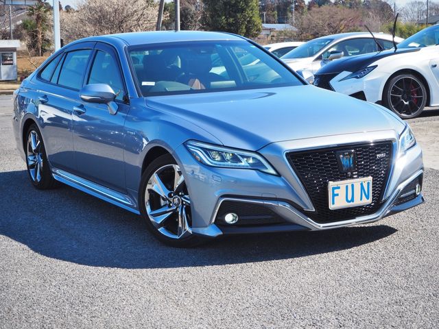 Toyota CROWN SEDAN 2019-03 1407-2