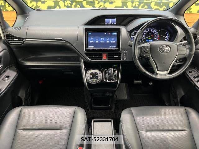 Toyota ESQUIRE 2017-03 342488-1