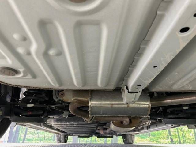 Toyota NOAH 2018-05 194125-19