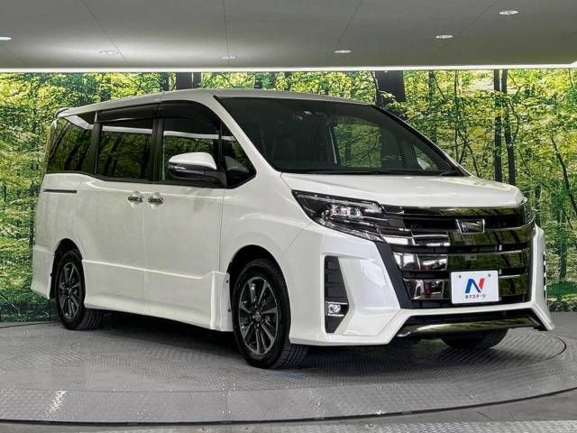 Toyota NOAH 2018-05 194125-16
