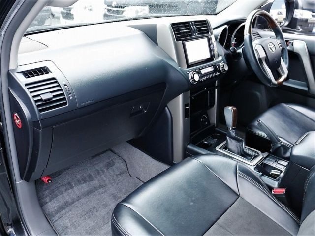 Toyota PRADO 2013-01 29281-4