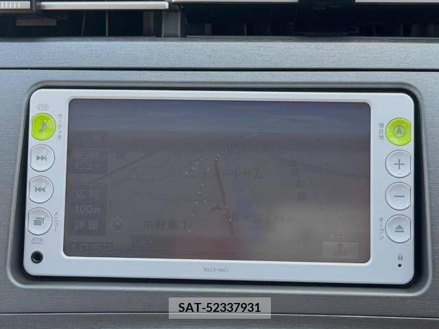 Toyota PRIUS 2012-04 321980-2