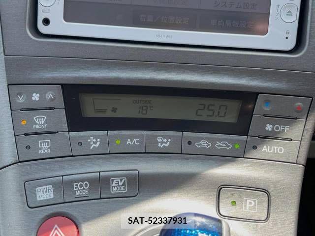 Toyota PRIUS 2012-04 321980-7