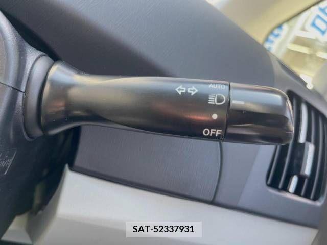 Toyota PRIUS 2012-04 321980-6