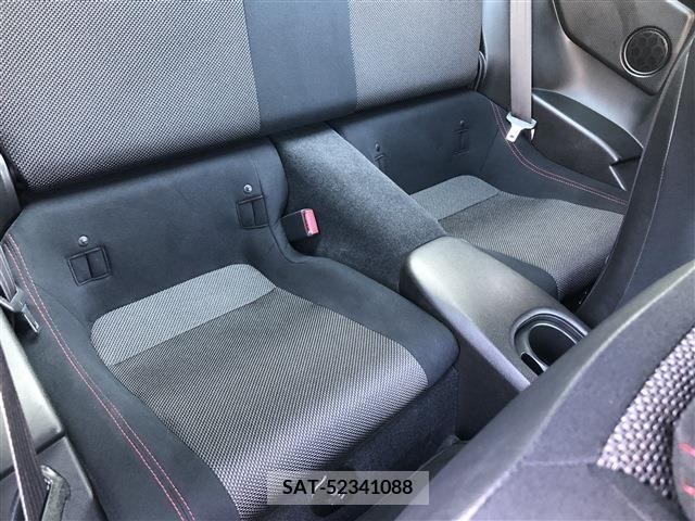 Subaru BRZ 2013-03 210578-14