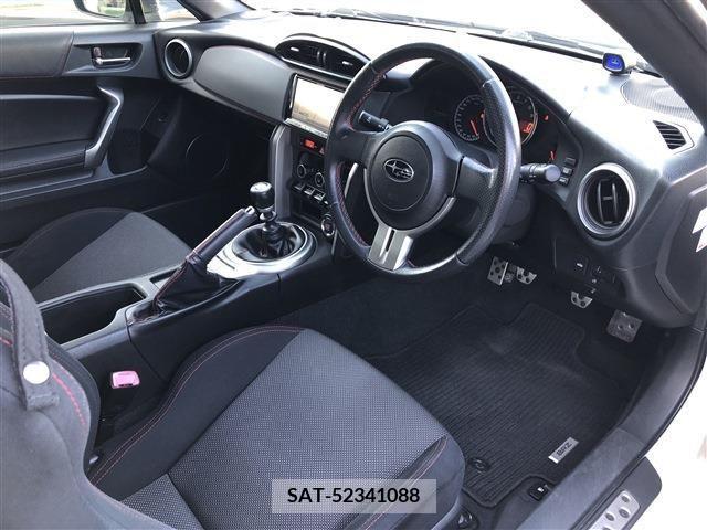 Subaru BRZ 2013-03 210578-5
