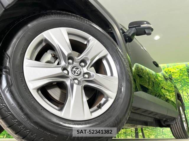 Toyota RAV4 2023-03 245815-13