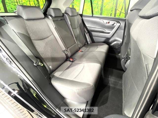 Toyota RAV4 2023-03 245815-9
