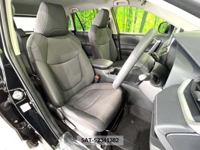 Toyota RAV4 2023-03 245815-8