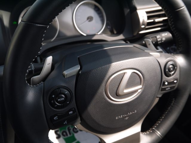 Lexus IS 2013-11 1244-9