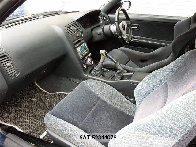 Nissan SKYLINE COUPE 1994-07 302515-18