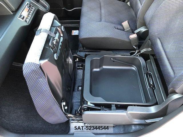 Suzuki WAGON R 2019-02 204832-24