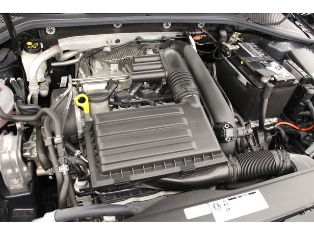 VolksWagen GOLF 2018-10 5864-29