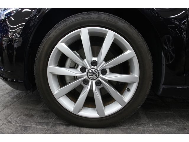 VolksWagen GOLF 2018-10 5864-28