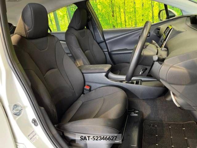 Toyota PRIUS 2019-04 281850-8
