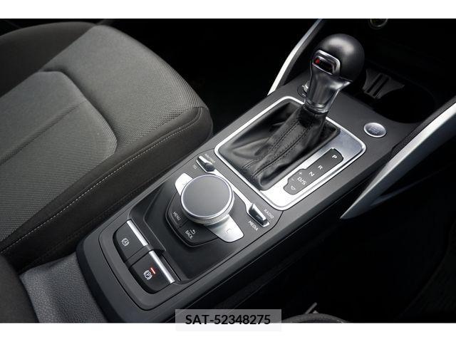 Audi Q2 2019-08 386770-6