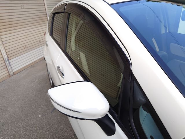 Nissan NOTE 2020-06 8878-23