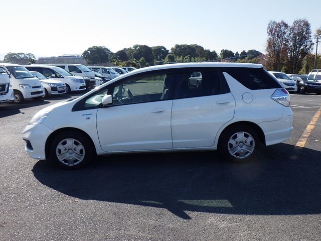 Honda FIT SHUTTLE HYBRID 2014-11 192836-6
