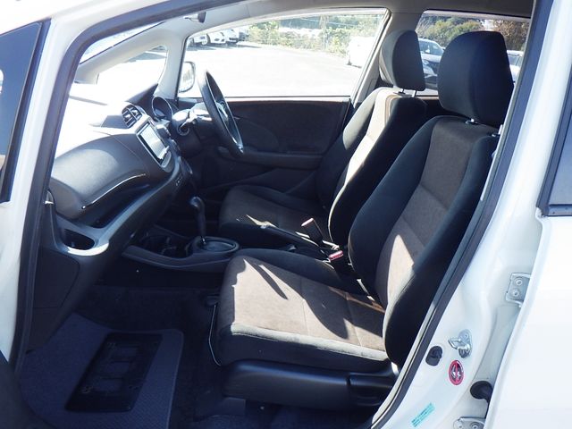 Honda FIT SHUTTLE HYBRID 2014-11 192836-9