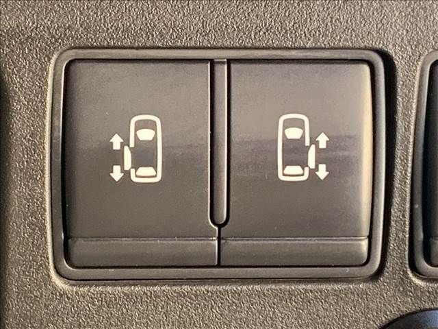 Nissan SERENA 2014-02 189206-5