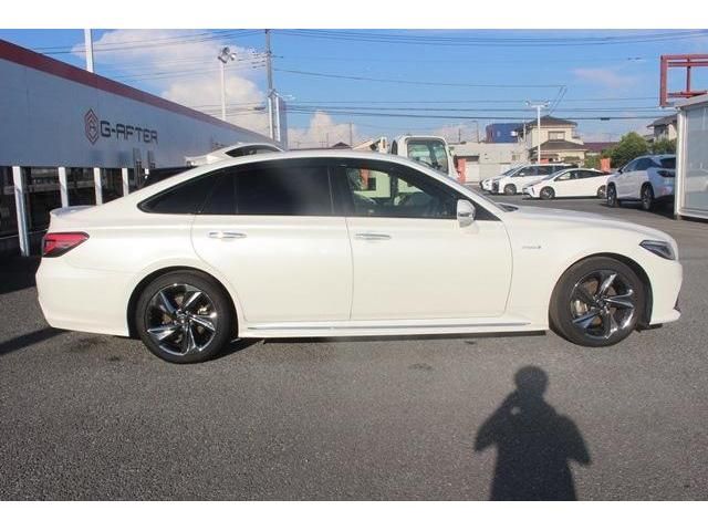 Toyota CROWN SEDAN 2018-07 21974-10