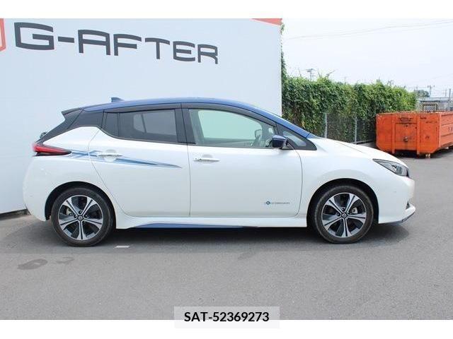 Nissan LEAF 2020-02 331233-4