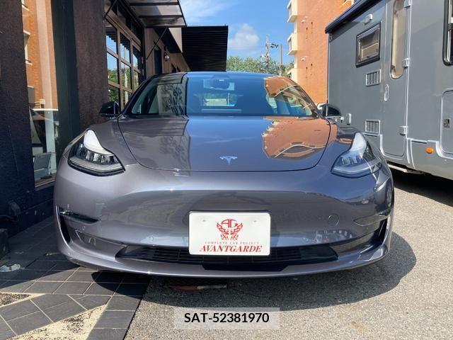 Tesla MODEL 3 2020-01 371773-2