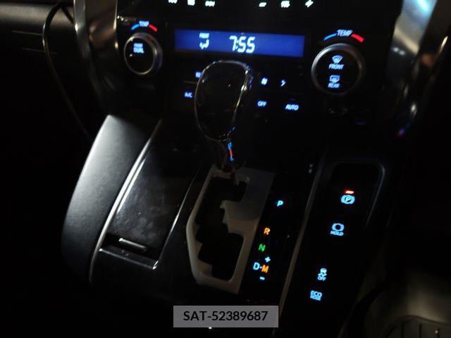 Toyota VELLFIRE 2018-03 207892-17